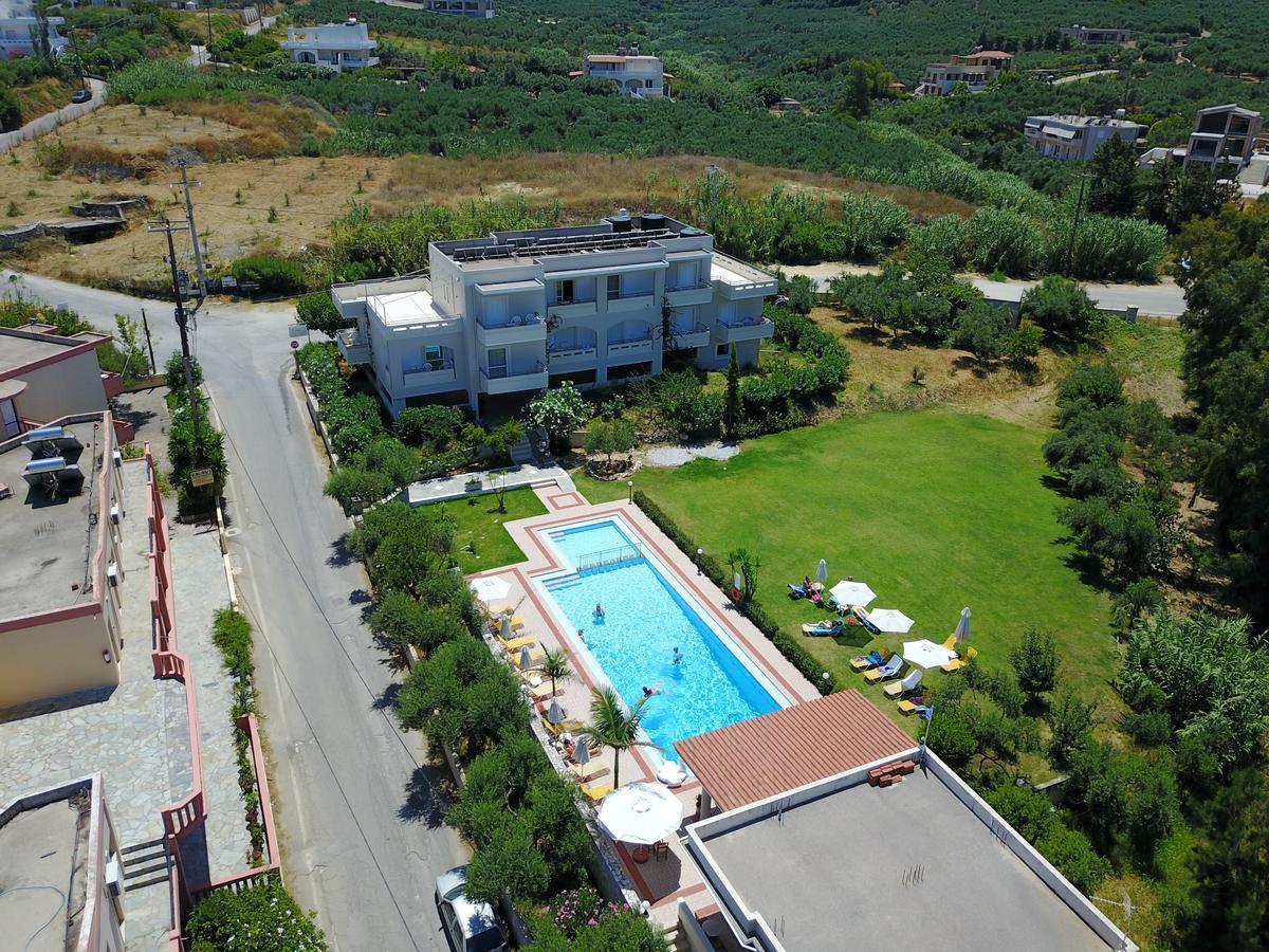 Merabello Apartments Agia Marina Buitenkant foto